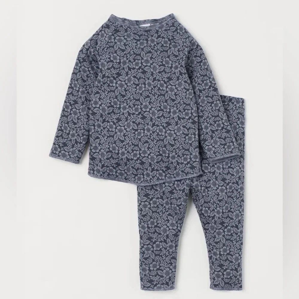 H&M top and pants set blue floral 2/4m
